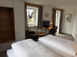 Pension Schiessling, hotell i Anif