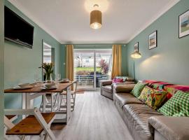 2 Bed in Swansea oc-90367, Hotel in Oxwich