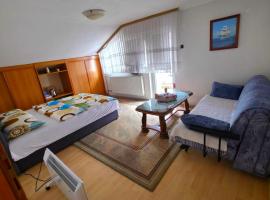 Stan na dan Cazin, hotel a Cazin