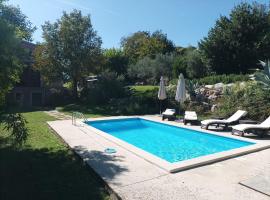 Casa Katarina&Luka, Hotel in Višnjan