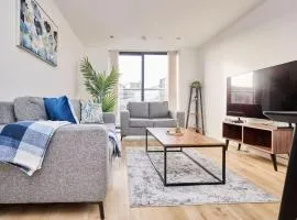 2-Bed City Stay, Walk to Bullring, Netflix and Parking