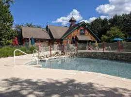 3 Bed 2 Bath on the Sanctuary side, cozy retreat