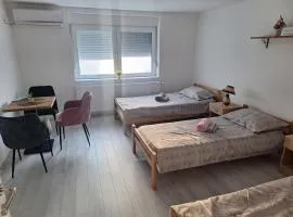 King Rooms