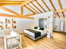 &Tales Villas Collection - With Hotel Service and Breakfast