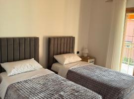 Nika Apartment Lezha โรงแรมในเลเจอ