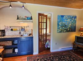 Woodside Inn, hotel din Harrison Mills