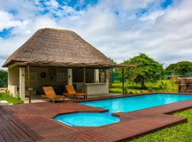 Ka Nicita - Beach house with pool, Hotel in Praia de Macaneta