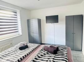 Voll ausgestattete 3 Zimmer Wohnung, khách sạn ở Moers