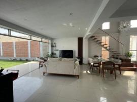 MIAMAR - Ancon, hotelli kohteessa Santa Rosa