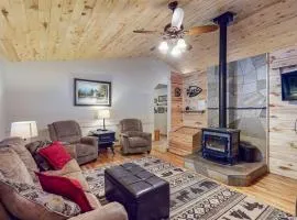 Welcoming Retreat - Walk to Town & Payette Lake