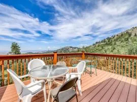 Ski-In Out Retreat - Trailhead & Mountain Views
