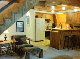 Cozy A-Frame Cabin in Downtown McCall