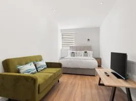 Comfortable 2BR Apartment with City Access