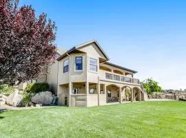 Kerry Hill Manor Family Vineyard Retreat