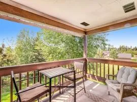 McCall Condo Walk to Lake Parks & Shops