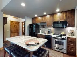 Tamarack Cottage