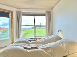 3 BR Villa for 4 guests quiet neigbourhood Torshavn