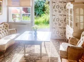 2 Bedroom Lovely Home In Sättersta Tystberga