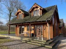 Villa with Sauna & Tub