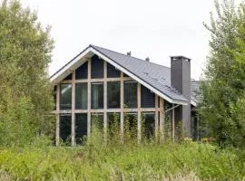Villa with Heated Pool, Sauna