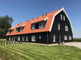 Grand Villa with Sauna & Jacuzzi