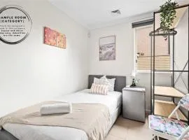 Cozy Single Room - Nearby Stations & Shops - Shared Bathroom