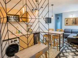 INDEPENDENCIA 3 · Cozy apt wPrivate Terrace - 1 Block to The Zocalo