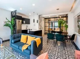 INDEPENDENCIA 2 · Small and Modern Apt for four