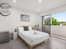 Sleek & Comfortable Double Room at Revesby with Shared Amenities