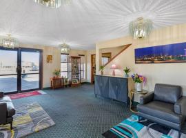 Econo Lodge Longmont East, hotel sa Firestone