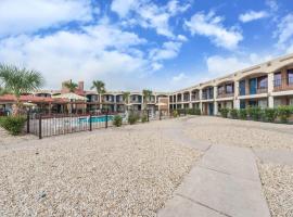 Days Inn by Wyndham San Antonio Splashtown/ATT Center, Hotel in San Antonio