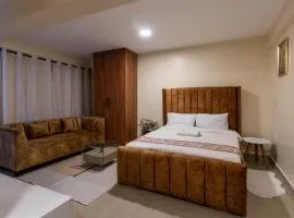 Rustic Studio In CBD with Free WI-FI