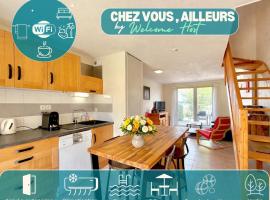 Chez Vous, Ailleurs | Piscine & Terrasse, hôtel à Calvisson