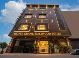 Grand Rosewood Suites inns Near Delhi International Airport – hotel w Nowym Delhi