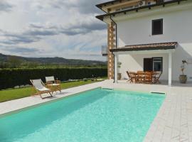 Villa Mariarosaria - Dimora Esclusiva con Piscina, hotel em Amorosi