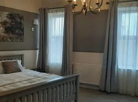 Stonehouse Apartment