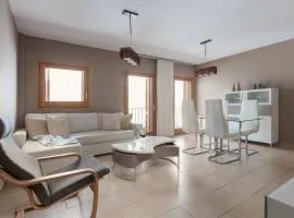 Lets Holidays Mediterranean apartment 3 minutes to the beach 2