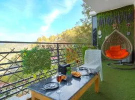Nirvana By Nest Kasauli 2 BHK Luxury Apartment Rooftop Cafe Free Parking