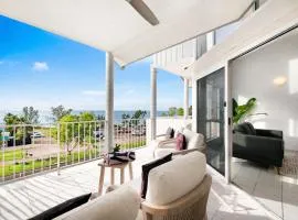 Nightcliff Oceanview Top-floor Retreat