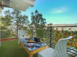 Nirvana By Nest Kasauli 2 BHK Luxury Apartment Rooftop Cafe Free Parking