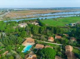 Le Mas Des Sables, hotel en Aigues-Mortes