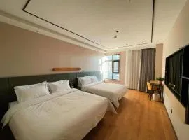 GreenTree Inn Datong YundinGYAyuan Express Hotel