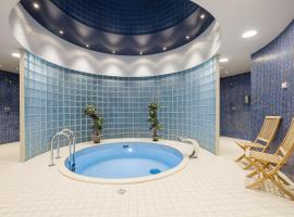 Elegantne tuba kahele twin Viljandi Grand Hotelli hoones!, hotel v mestu Viljandi