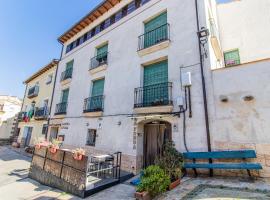 Hostel El Castillo, hotel a Aniñon