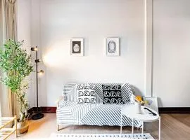 Chinatown Thai Style 2BR TownHouse,Near MRT&Pier