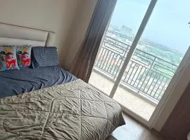 Romaer's Room