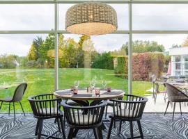 Novotel Senart Golf De Greenparc, hotel i Saint-Pierre-du-Perray