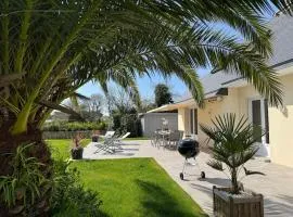 Maison rénovée, grands espaces, 10 mn des plages