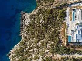 On The Rocks 7 Bedroom Villa