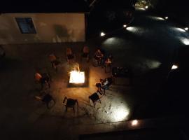 yERI-Modern Heritage Villa & Brew on Coffee Trails, hotel u gradu Madikeri